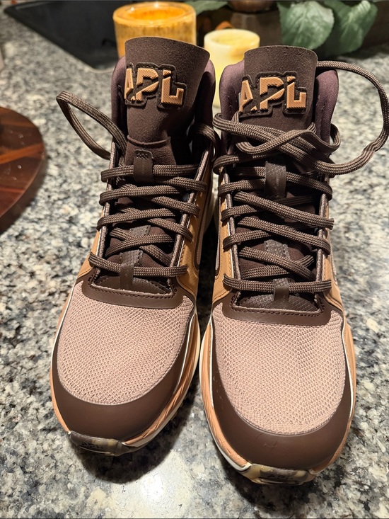 APL Shoes - APL Techloom Defender